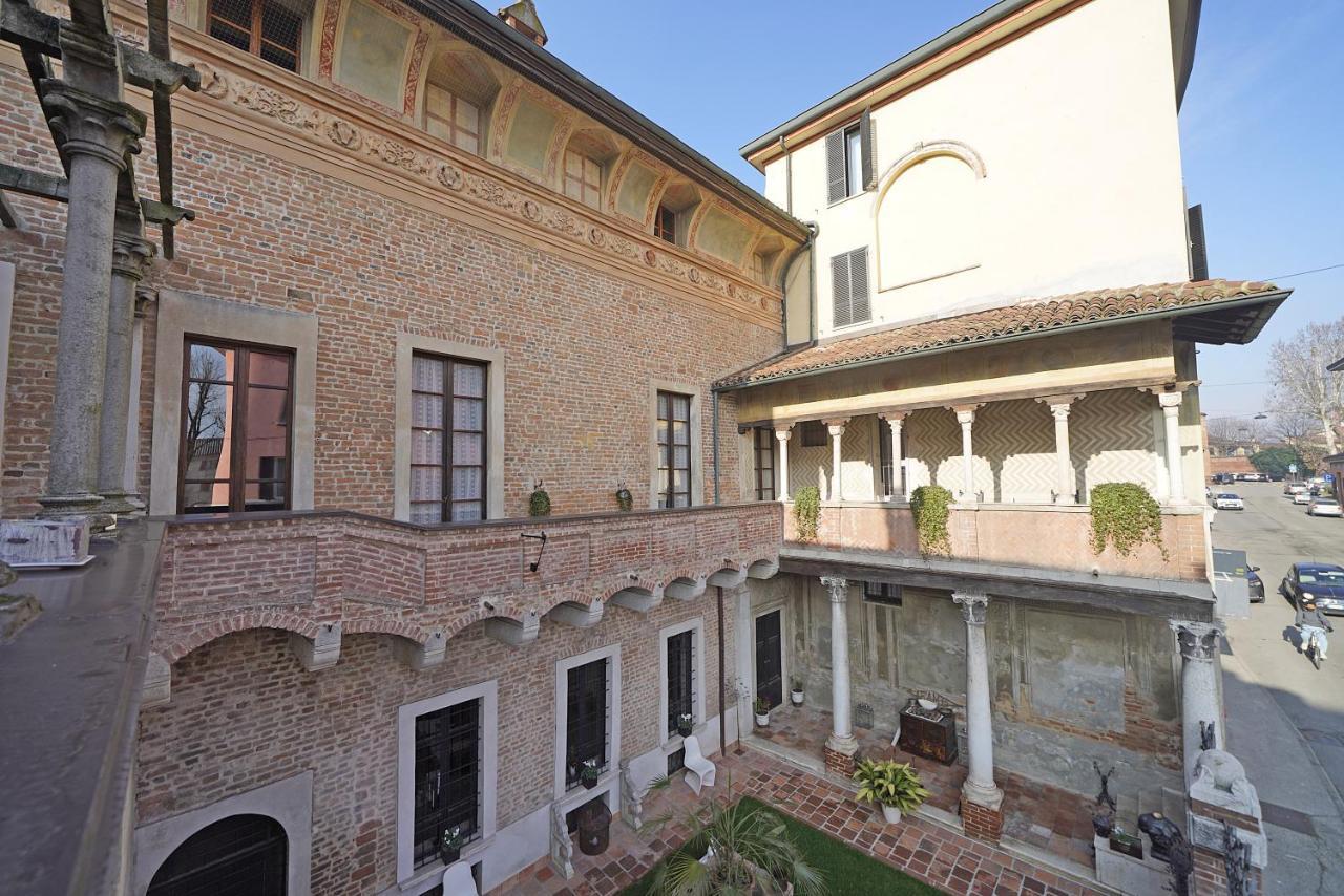 Foresteria Palazzo Guazzoni Zaccaria Cremona Buitenkant foto