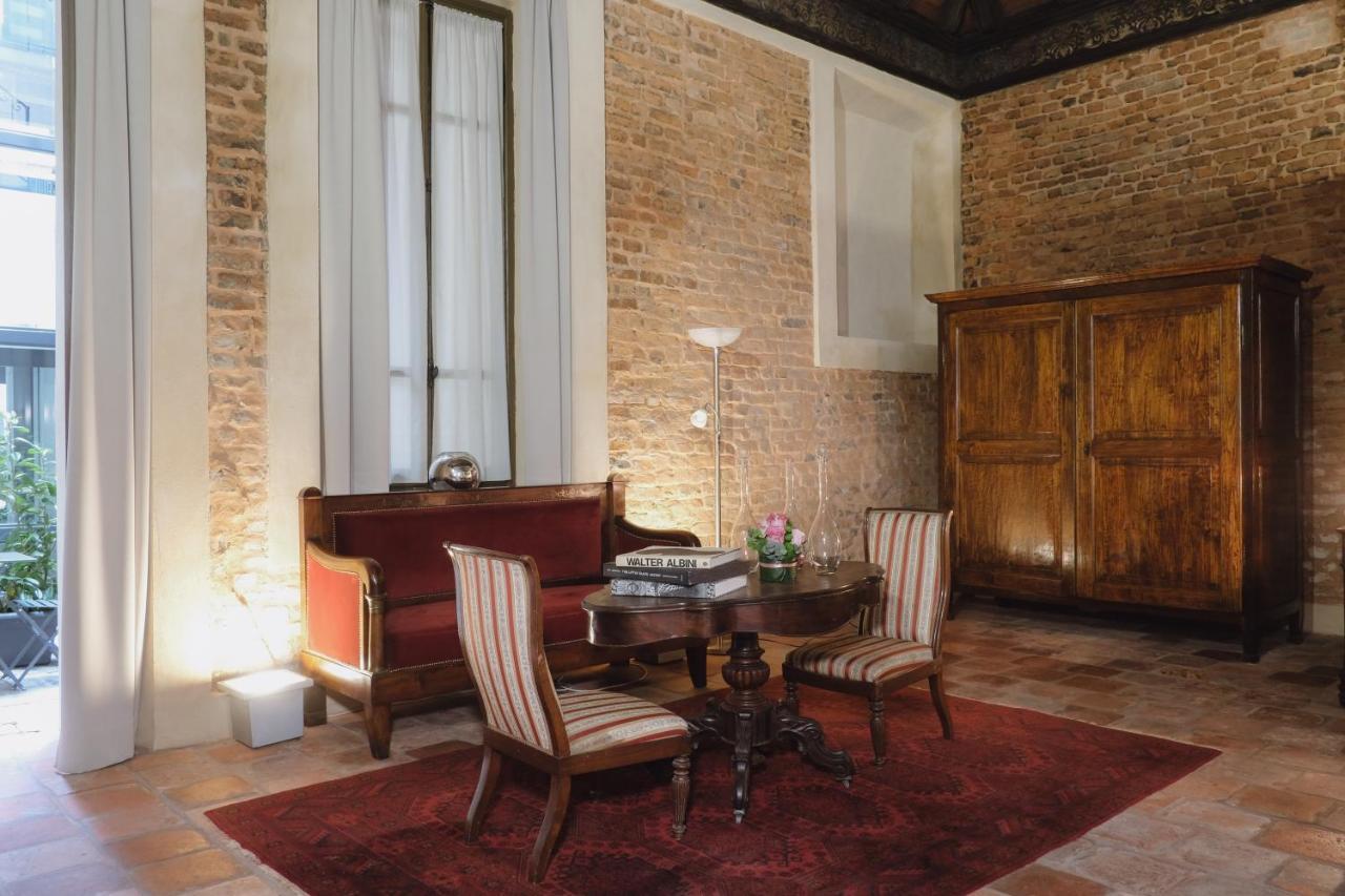 Foresteria Palazzo Guazzoni Zaccaria Cremona Buitenkant foto