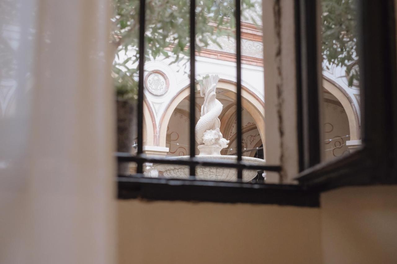 Foresteria Palazzo Guazzoni Zaccaria Cremona Buitenkant foto
