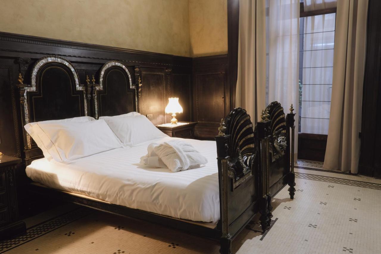 Foresteria Palazzo Guazzoni Zaccaria Cremona Buitenkant foto
